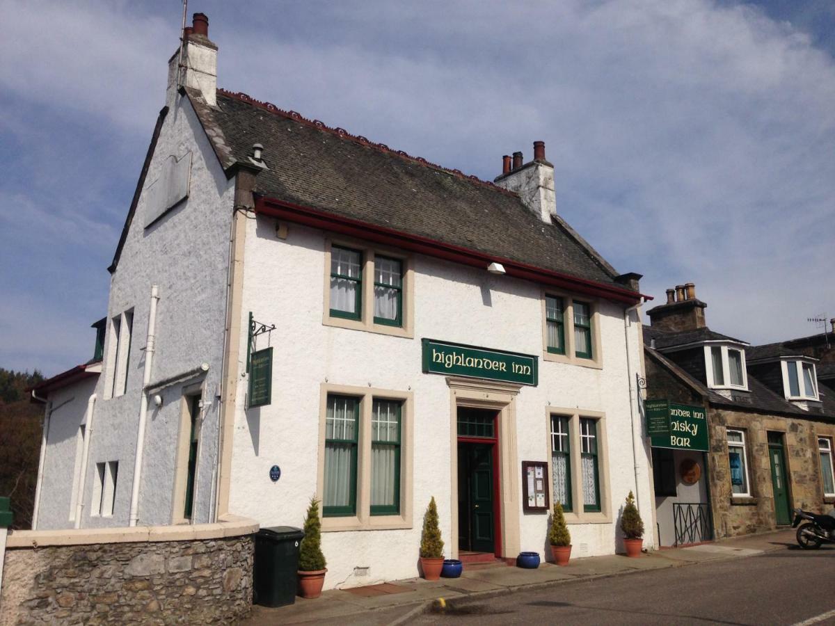 Highlander Inn Craigellachie Esterno foto